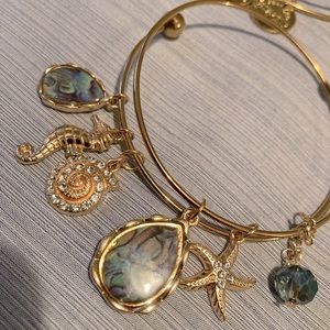 Sea bracelet handmade✨